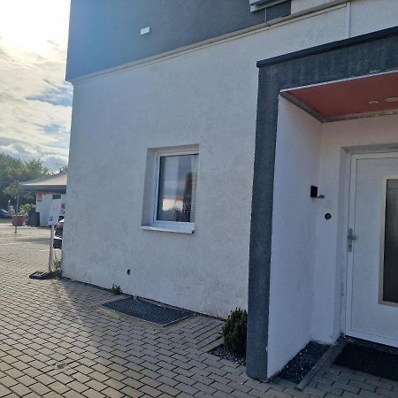 Ibo-Apart 1 Zimmer Apartment In Herzogenaurach Exterior photo